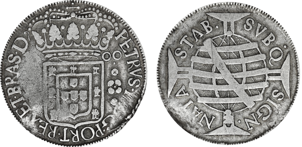 Imagem da data 1700 - Florão central com âmago.